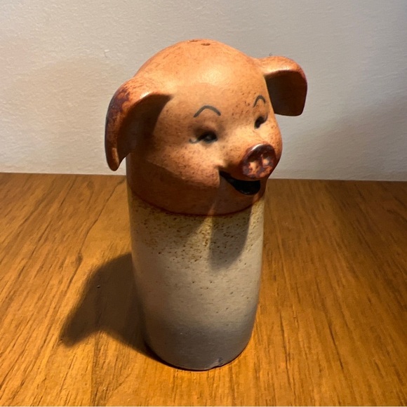 Vintage Retro Piggy Salt Shaker Only As Is Japan Cutest - Picture 6 of 7